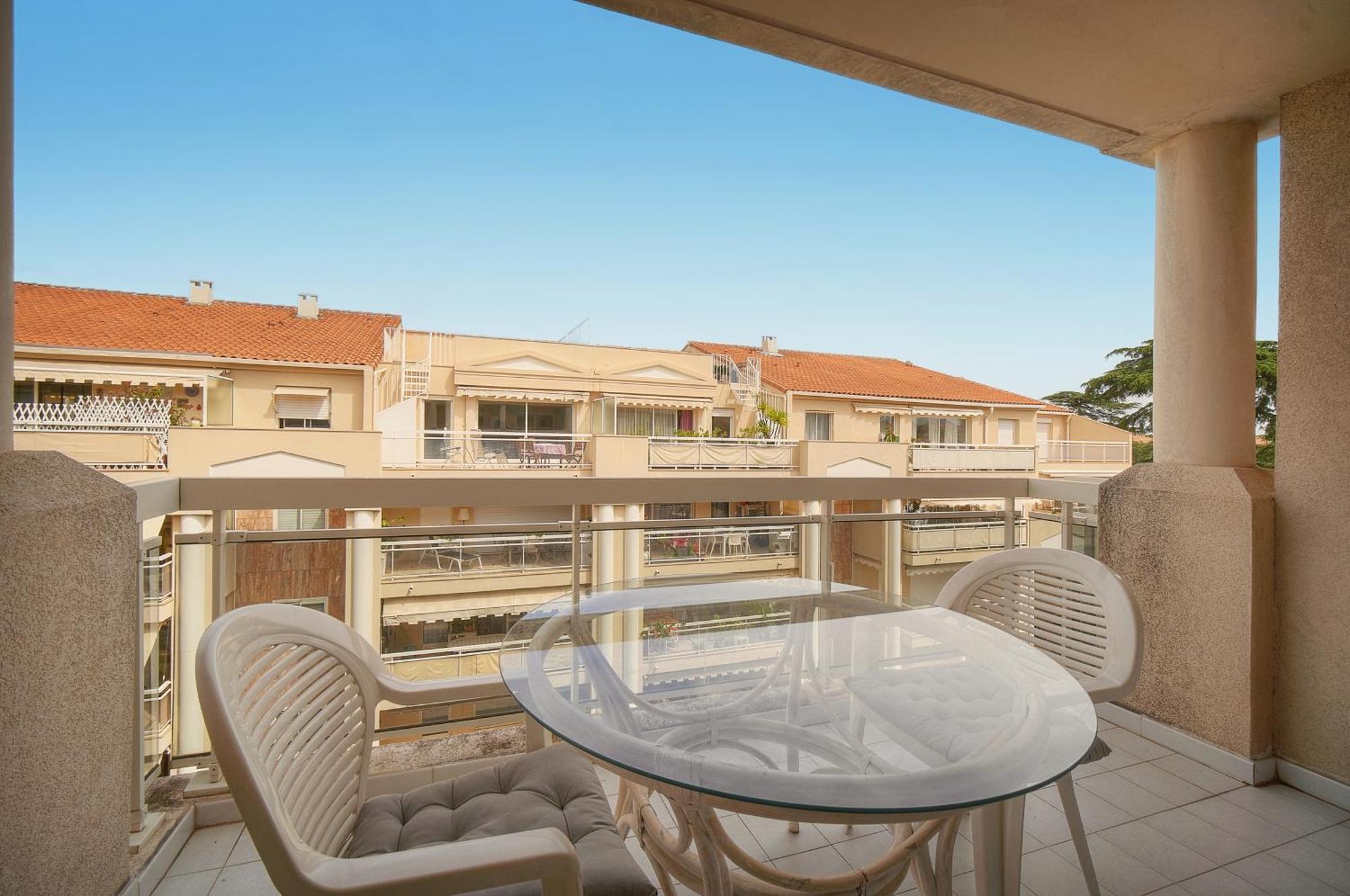 Frgk "Gallieni Terrasse Au Calme" Cannes Buitenkant foto