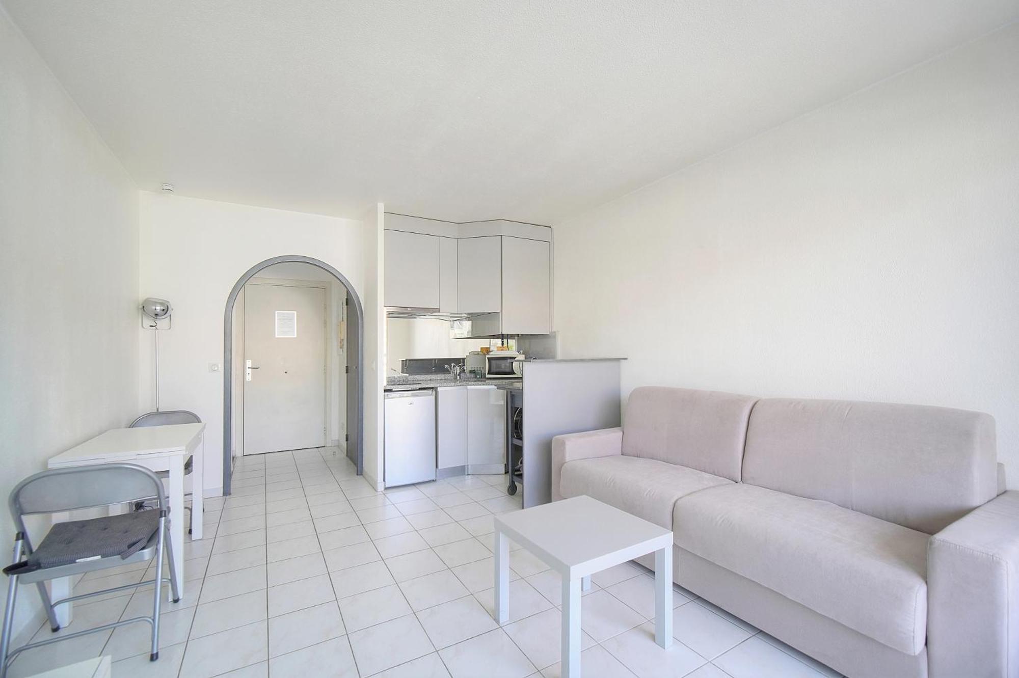 Frgk "Gallieni Terrasse Au Calme" Cannes Buitenkant foto